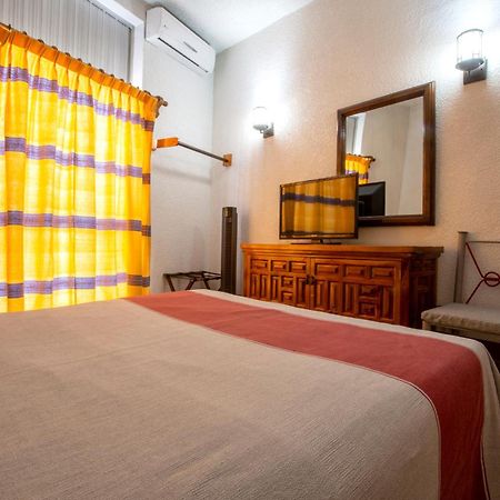 Hotel Posada El Cid Oaxaca ภายนอก รูปภาพ
