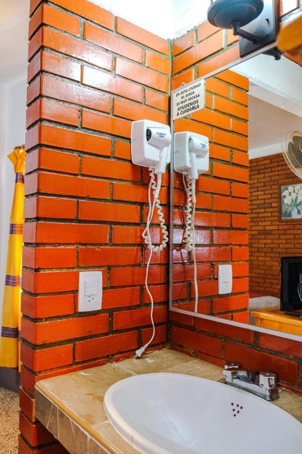 Hotel Posada El Cid Oaxaca ภายนอก รูปภาพ