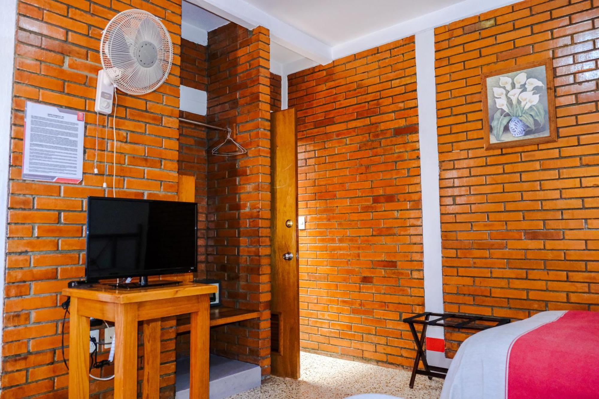 Hotel Posada El Cid Oaxaca ภายนอก รูปภาพ
