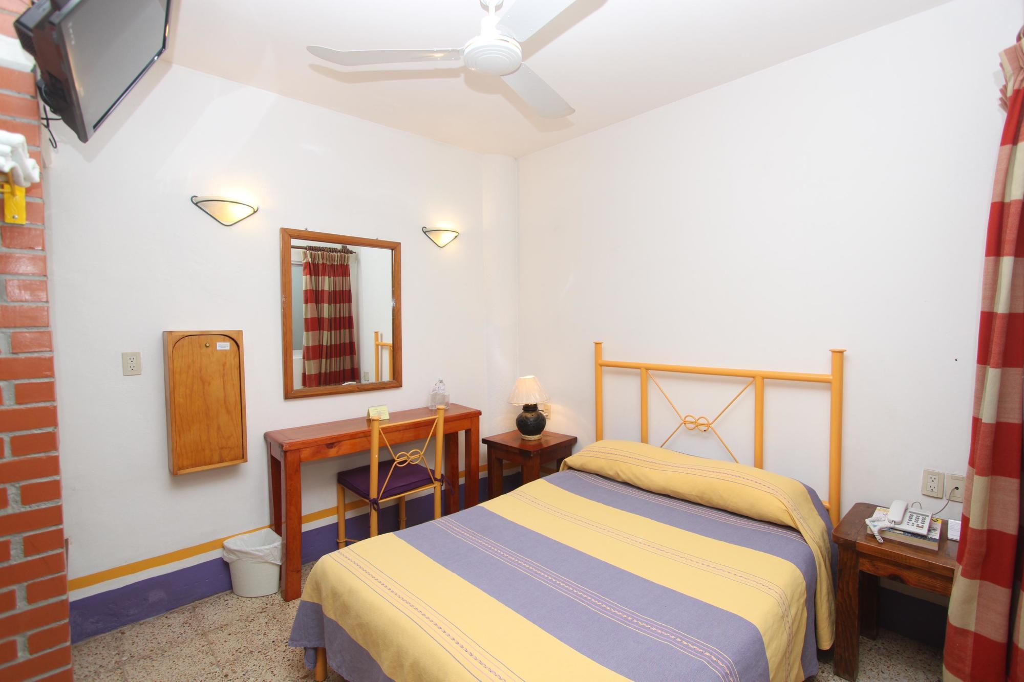 Hotel Posada El Cid Oaxaca ภายนอก รูปภาพ