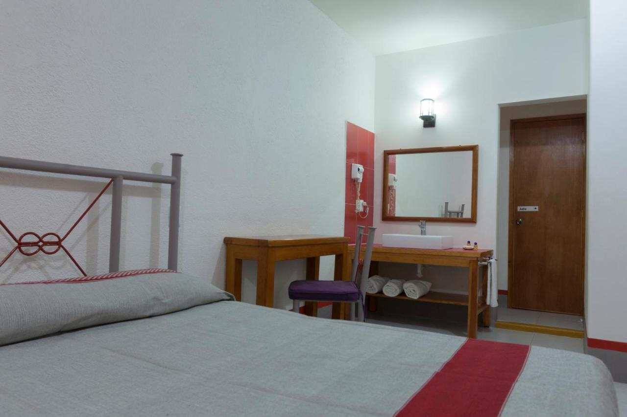 Hotel Posada El Cid Oaxaca ภายนอก รูปภาพ